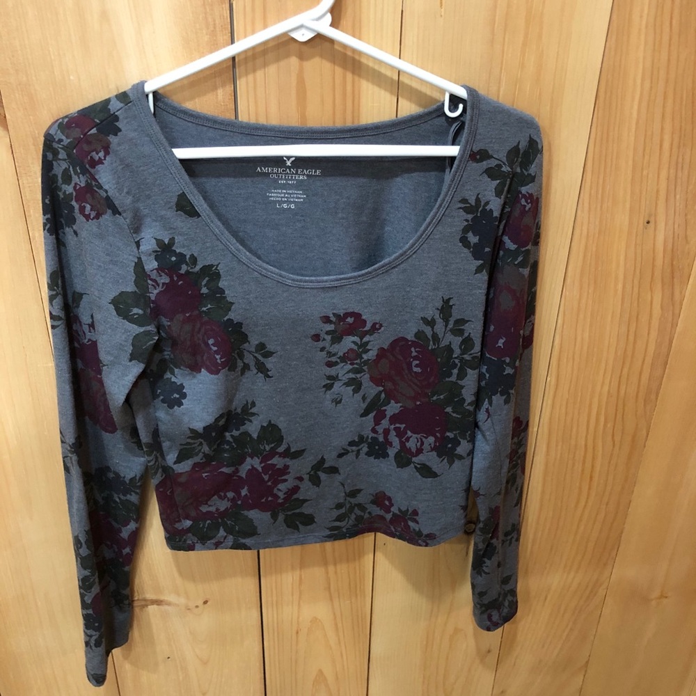 American Eagle Floral Crop Top - Picture 5 of 6